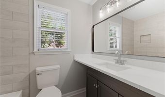 153 Stonybrook Ct, Athens, GA 30605