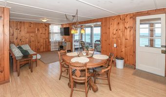 18 S Beach St, Sebago, ME 04029