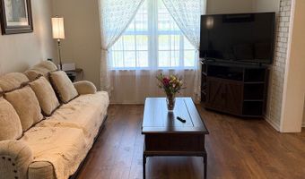 2503 Dianne St, Adel, GA 31620