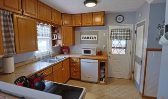 1118 16th St, Auburn, NE 68305