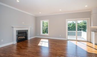 941 High Rd, Berlin, CT 06037
