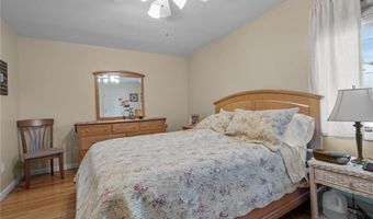 66 W River Pkwy, North Providence, RI 02904