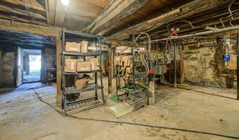 2165 STATE St, Alburtis, PA 18011