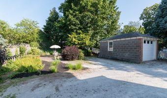 33 Murdock St, Boston, MA 02135