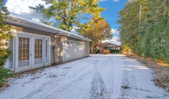 2769 Lakeshore, Applegate, MI 48401