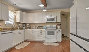 20004 Avondale Rd, Abingdon, VA 24211