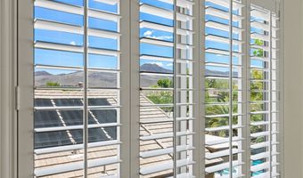 17 Winding Rd, Henderson, NV 89052