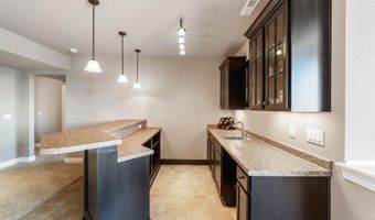 2526 Coyote Dr, Ames, IA 50014