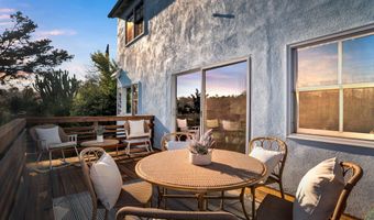 8615 Skyline Dr, Los Angeles, CA 90046