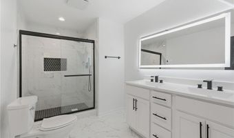 611 3rd St NW, Austin, MN 55912