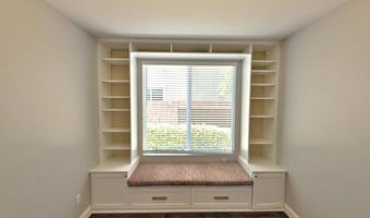 2052 Santo Domingo, Camarillo, CA 93012