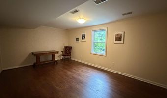 206 Meadow Ridge Dr, Bardstown, KY 40004