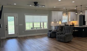 218 Robert Lee Dr, Booneville, MS 38829