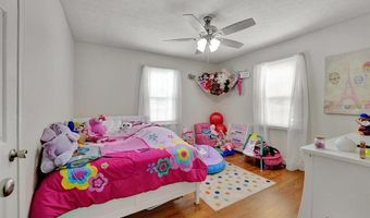 2205 Elmcrest Dr, Bardstown, KY 40004