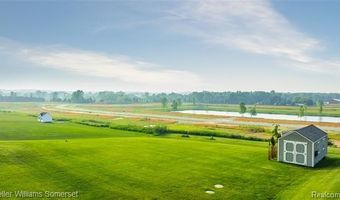 7305 HILLSIDE, Almont, MI 48003