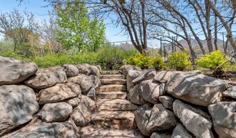 811 S HIGH RIDGE Dr E, Alpine, UT 84004