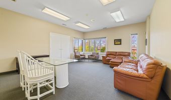 72 Montoya Dr 72, Branford, CT 06405