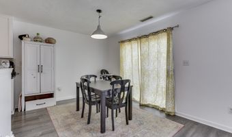 7305 Wellwood Dr, Indianapolis, IN 46217