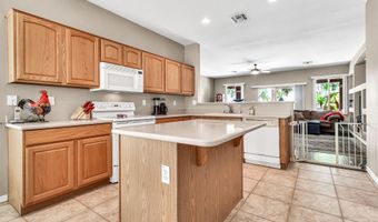3929 E PEACH TREE Dr, Chandler, AZ 85249