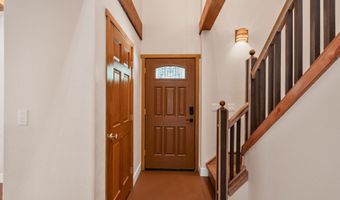 827 Tyler Creek Rd, Ashland, OR 97520