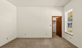 273 FAWN Ln, Azalea, OR 97410