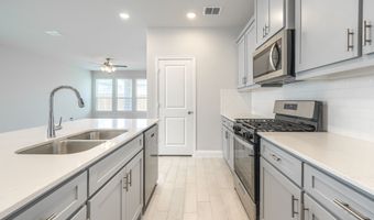 724 Portina Dr, Anna, TX 75409