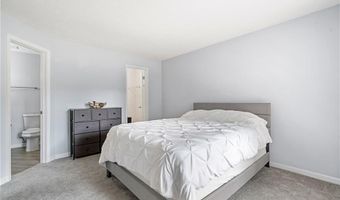 104 Glenleaf Dr, Peachtree Corners, GA 30092