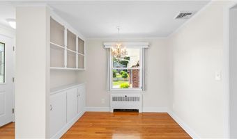 67 Vancouver Ave, Warwick, RI 02886