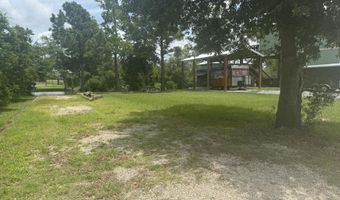 843 Larkspur Ln, Bay St. Louis, MS 39520