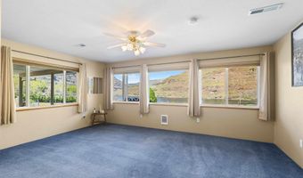 11056 Snake River Rd, Asotin, WA 99402