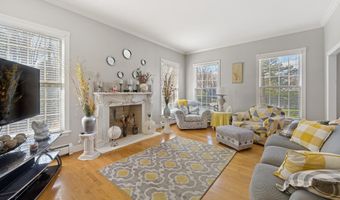 63 Fenton Way, Bangor, ME 04401