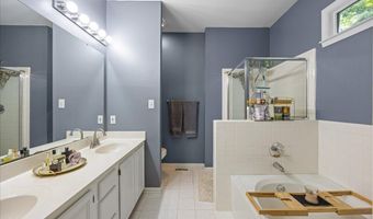 3901 Inkberry Ct, Apex, NC 27539