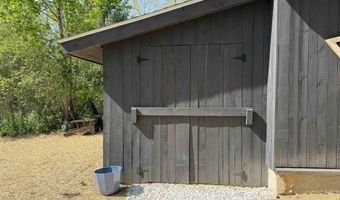 22 Marble St, Brandon, VT 05733