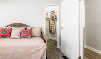 1672 E AUGUSTA Ave, Chandler, AZ 85249