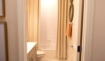 126 CAMBRIA Walk, Alexandria, VA 22304