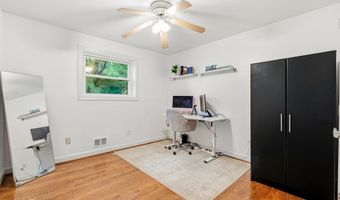 10111 GREEN FOREST Dr, Adelphi, MD 20783