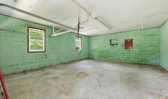 100 Henry St, Bamberg, SC 29003