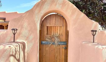 30 Cielo Grande Rd, Carson, NM 87577