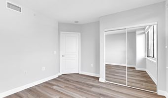 2451 MIDTOWN Ave 714, Alexandria, VA 22303