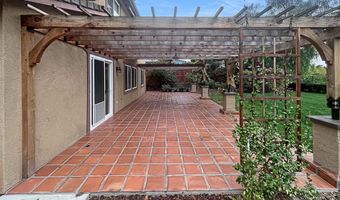 27805 Dogwood Gln, Escondido, CA 92026