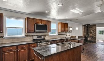 27 McClellan Peak Dr, Carson City, NV 89706