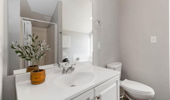 3071 Steeplechase Dr, Alpharetta, GA 30004