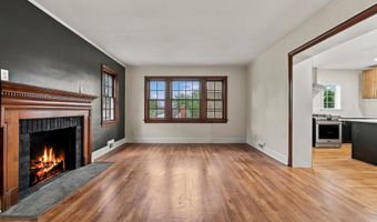 1006 26TH St S, Arlington, VA 22202