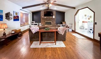 2100 Mockingbird Ln, McAlester, OK 74501