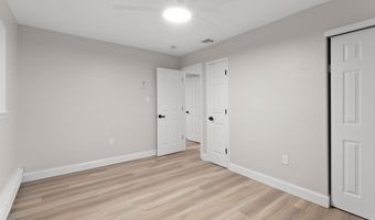 23 Pomona Dr, Barnegat, NJ 08005