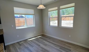 576 Country Hollow Dr, Fernley, NV 89408