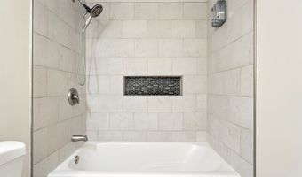 27 Pheasant Run 27, Cromwell, CT 06416