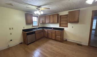 382 Lower Lovelace, West Point, GA 31833