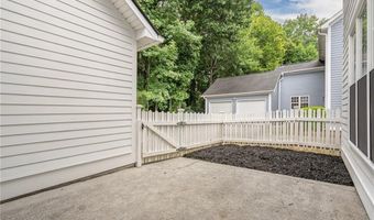 4606 Liberty Square Dr, Acworth, GA 30101