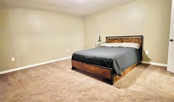 306 Shandell Dr, Bedford, IN 47421